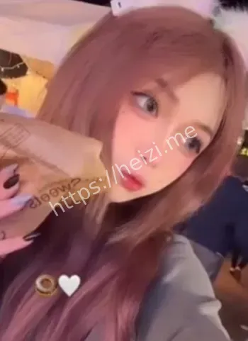 幼儿园女老师酒店