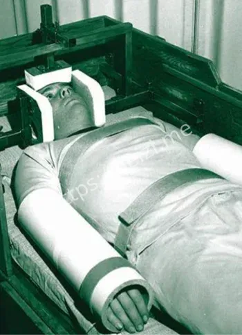 苏联实验受试者自食内脏