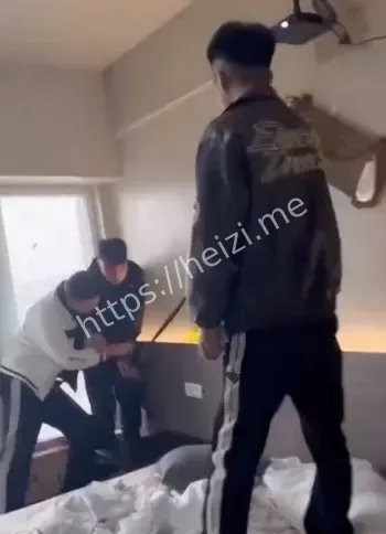 黑衣男子劝架抢救无效真相