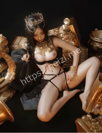 爆机少女喵小吉大尺度照片