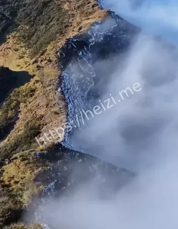 呈现冰火两重天奇观