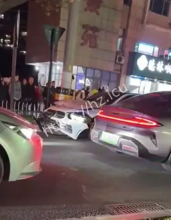 宝马女司机醉酒驾