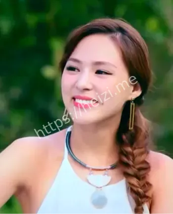 亚洲首档裸体真人秀